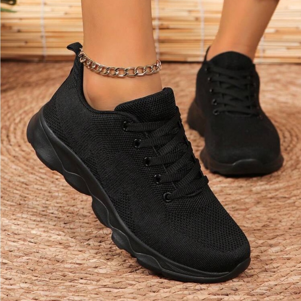 Women's Black Sneakers